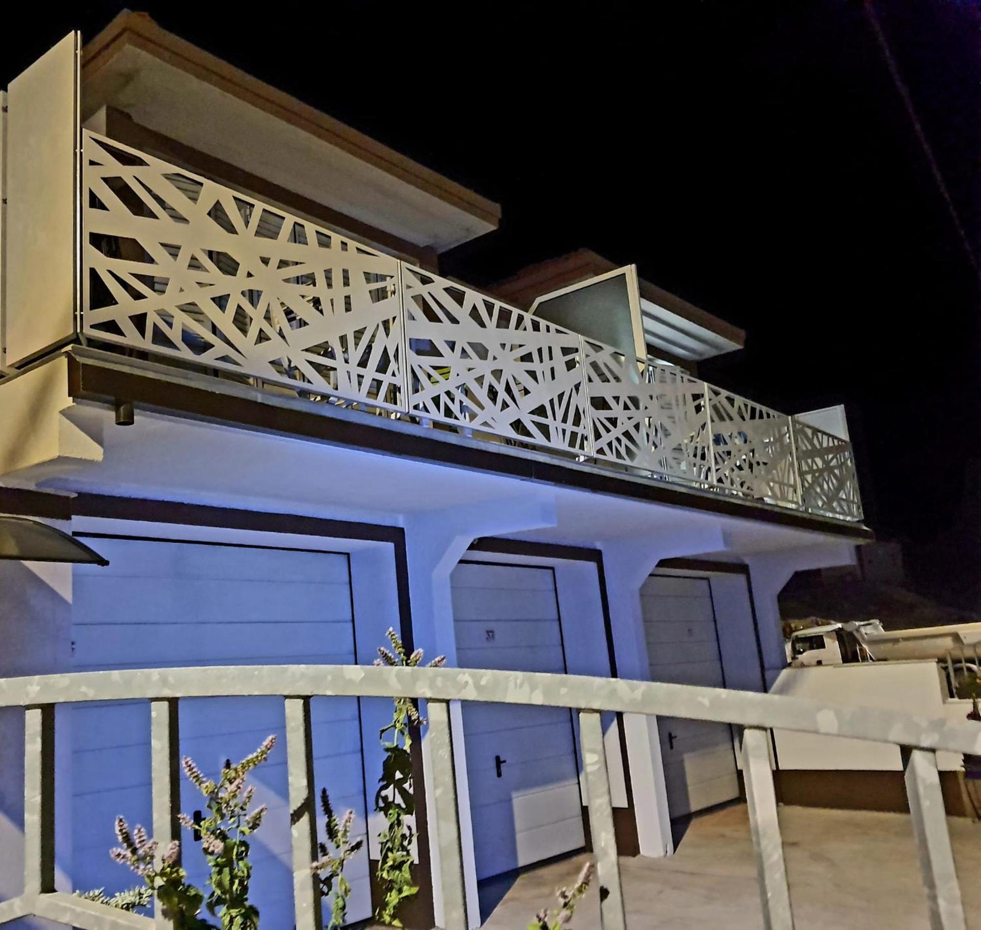 Villa Sunshine Baum Marina Luaran gambar